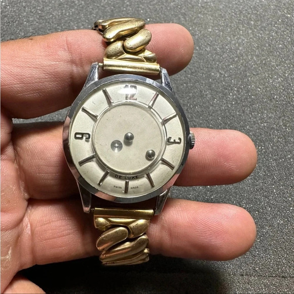 Vintage De Luxe Swiss Made Mystery Dial Mens Mechanical Wind Up Watch Working - Picture 1 of 9